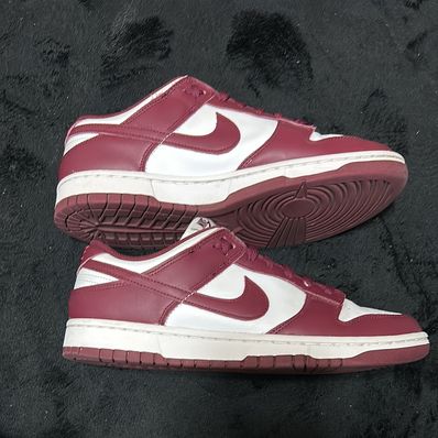 NIKE Women's DUNK LOW "BORDEAUX"