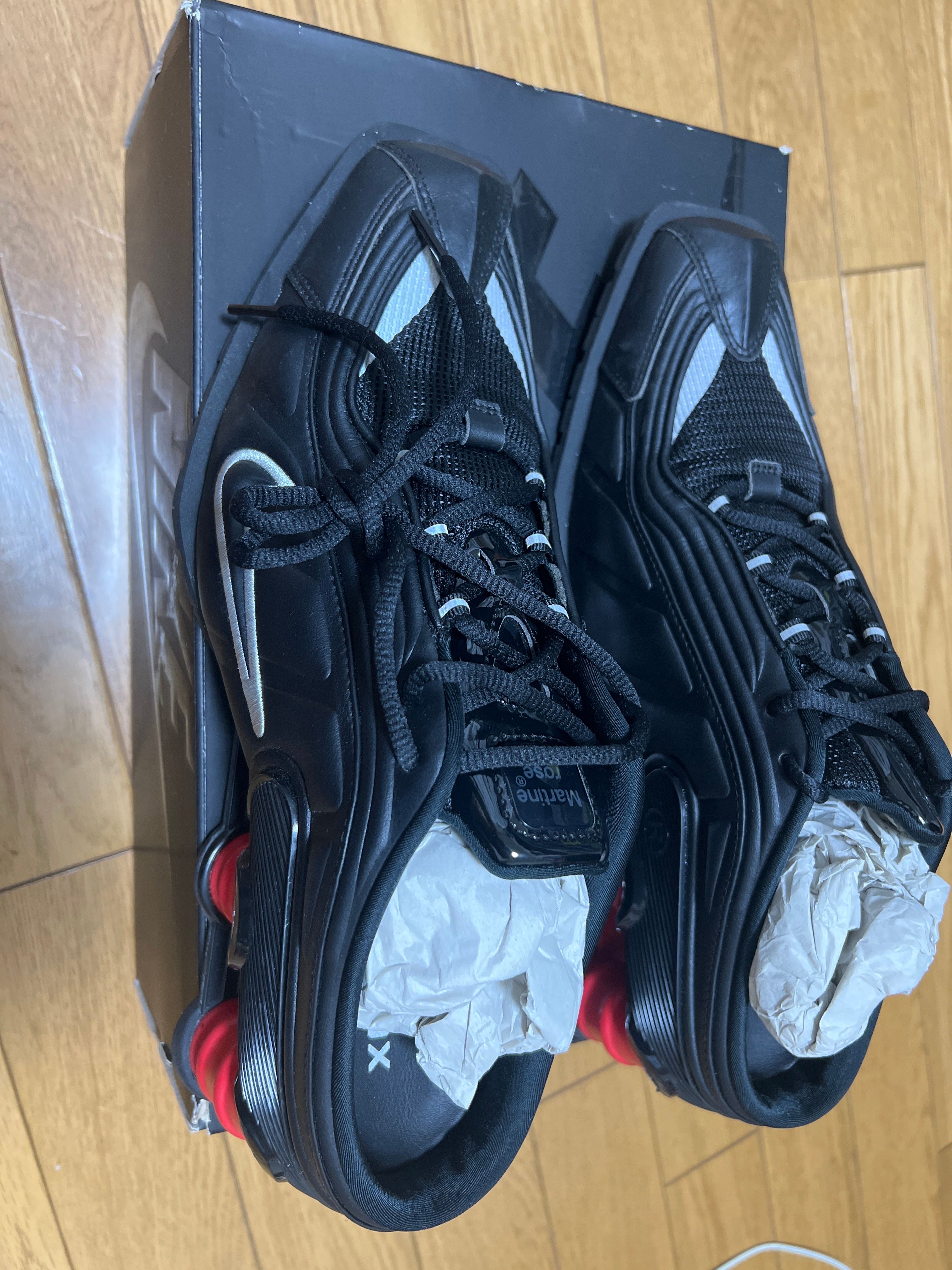 Martine Rose × Nike Women's Shox MR4 "Black/Metallic Silver Comet Red"