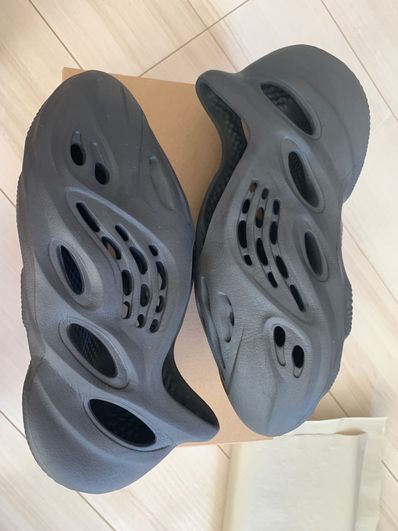 adidas YEEZY Foam Runner "Onyx"