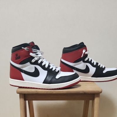 Nike Air Jordan 1 Retro High OG "Black Toe Reimagined"