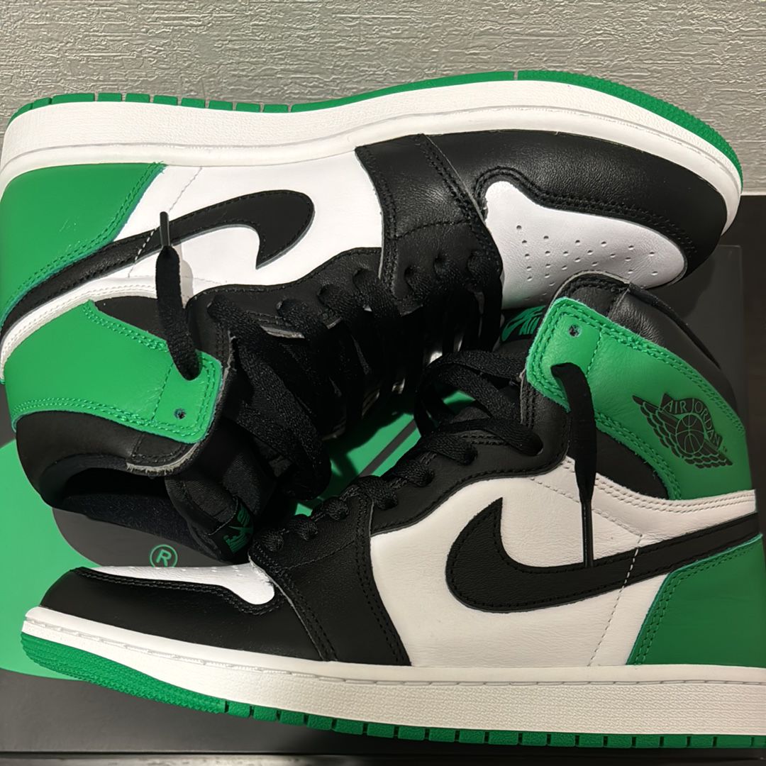 Nike Air Jordan 1 Retro High OG "Celtics/Black and Lucky Green" (2023)