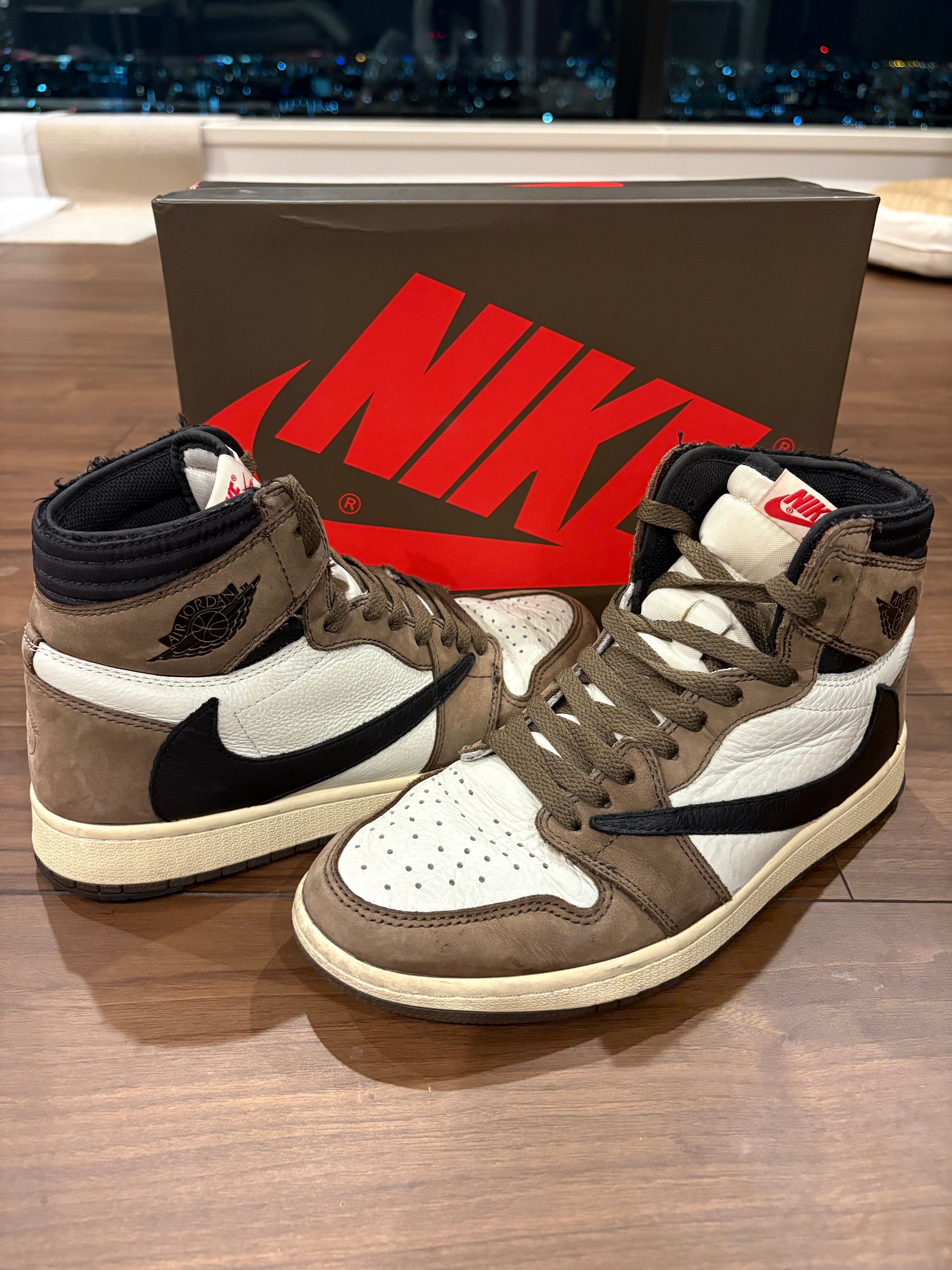 Travis Scott × Nike Air Jordan 1 Retro High OG TS SP "Sail/Dark Mocha"