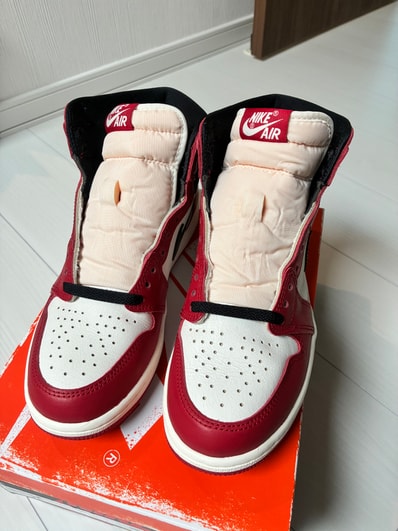 Nike Air Jordan 1 High OG "Lost & Found/Chicago"