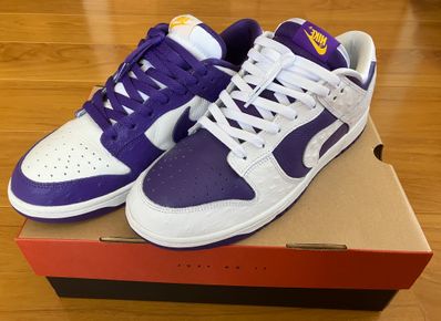 Nike Women's Dunk Low "Made You Look"