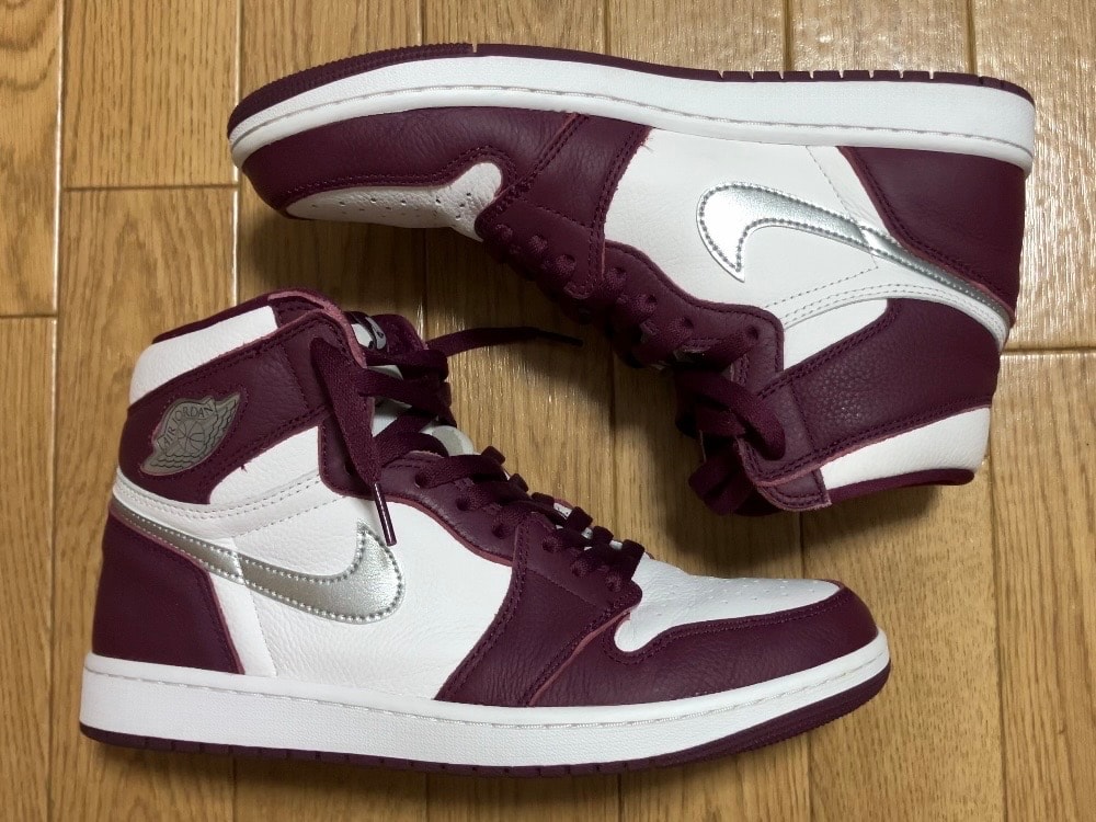 Nike Air Jordan 1 High OG "Bordeaux"