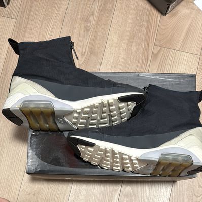 AMBUSH® × NIKE AIR MAX 180 HIGH BLACK