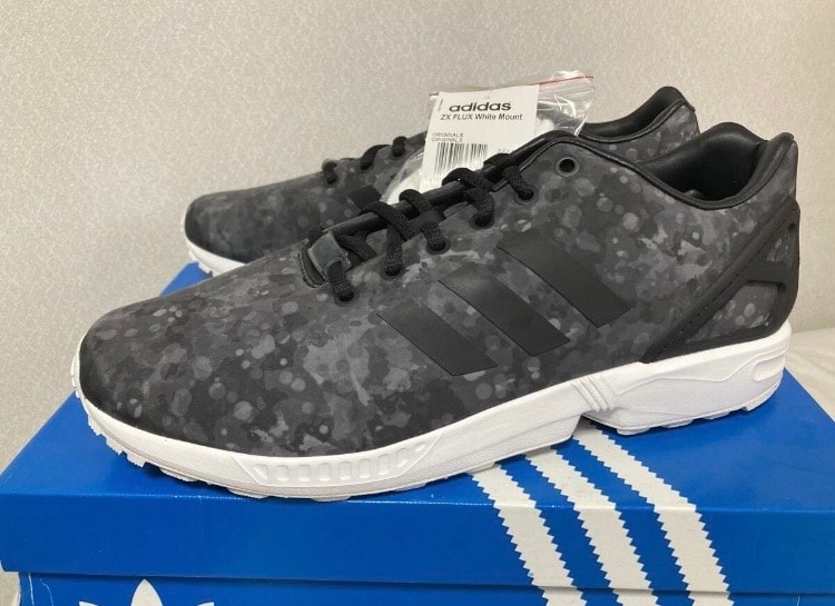 ホワイトマウンテニアリング × アディダス ZX フラックス WM 