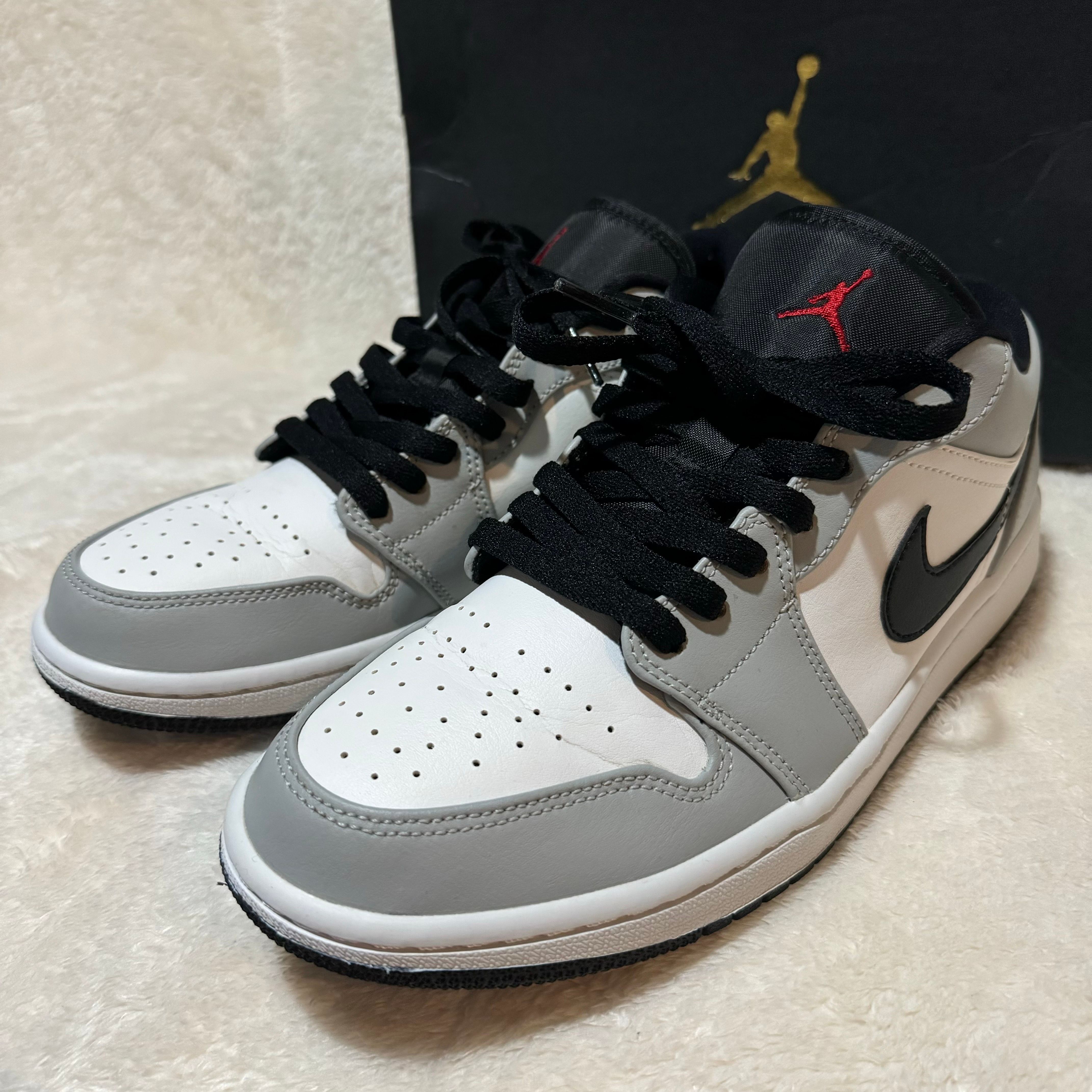NIKE AIR JORDAN 1 LOW "LIGHT SMOKE GREY"