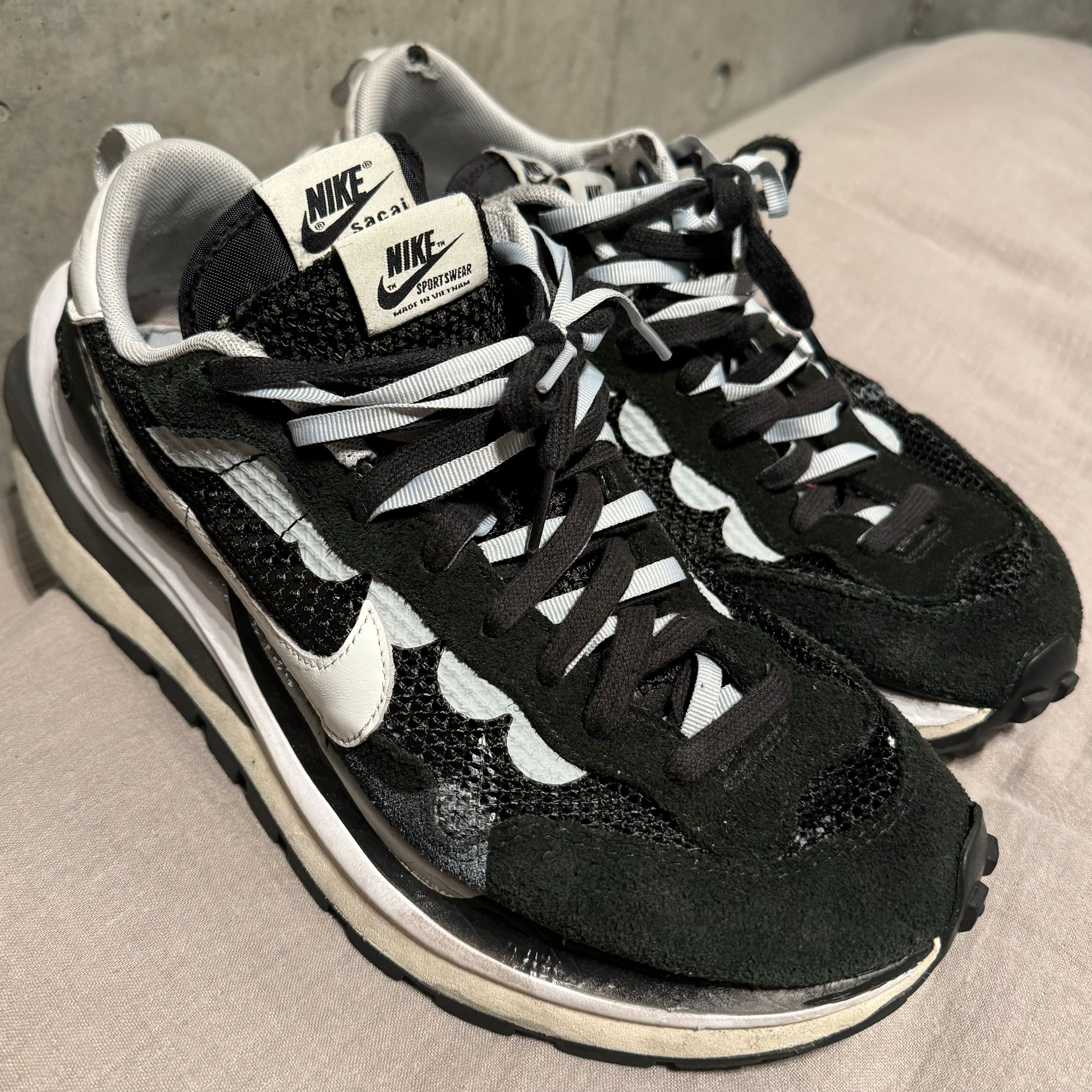 sacai × Nike Vapor Waffle "Black and White"