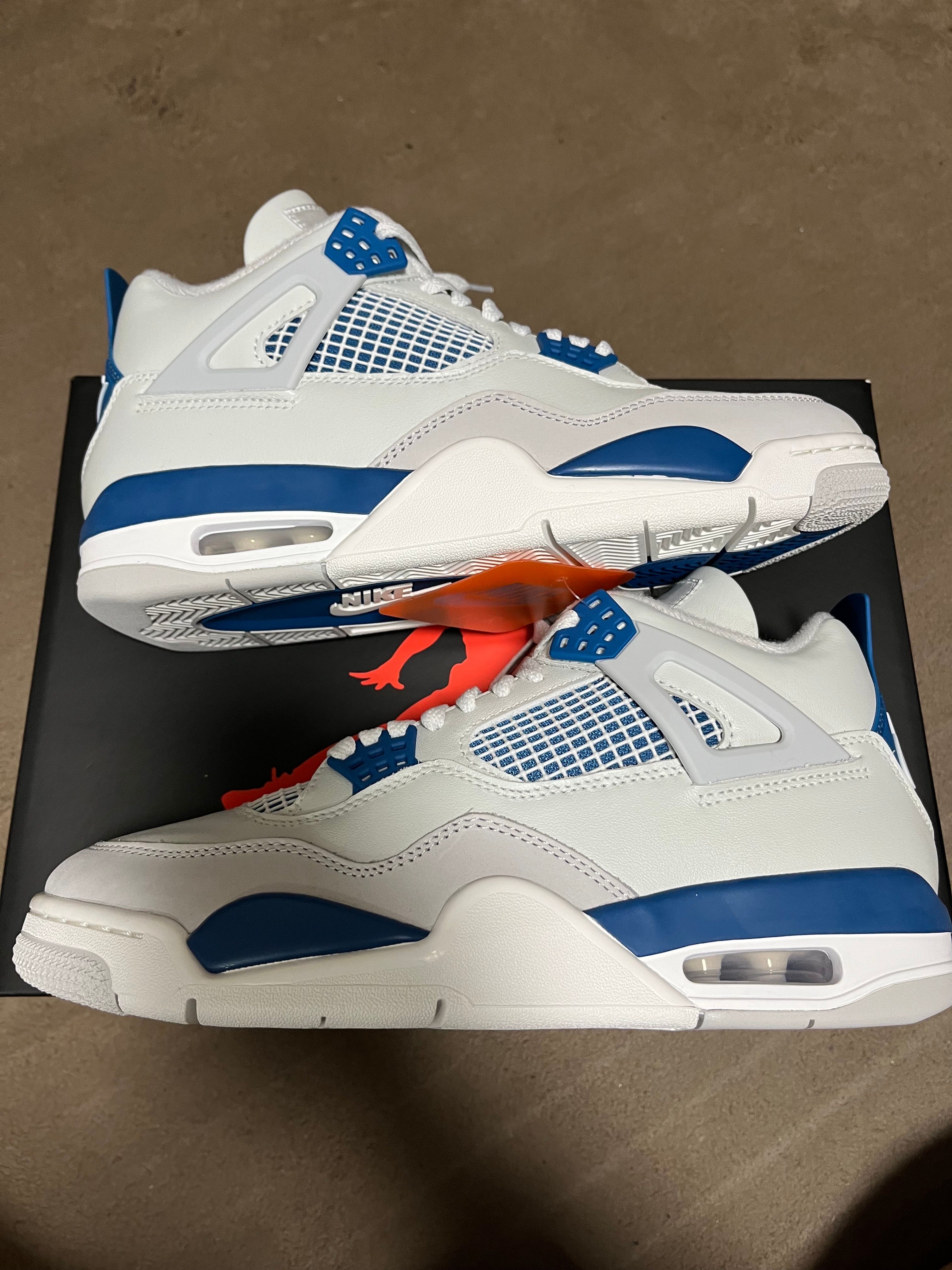 Nike Air Jordan 4 Retro "Industrial Blue"