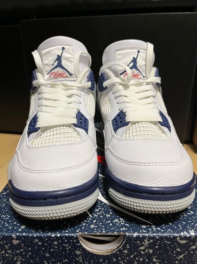 Nike Air Jordan 4 "Midnight Navy"