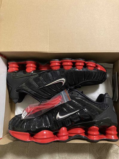 SKEPTA × NIKE SHOXTL BLACK/UNIVERCITYRED
