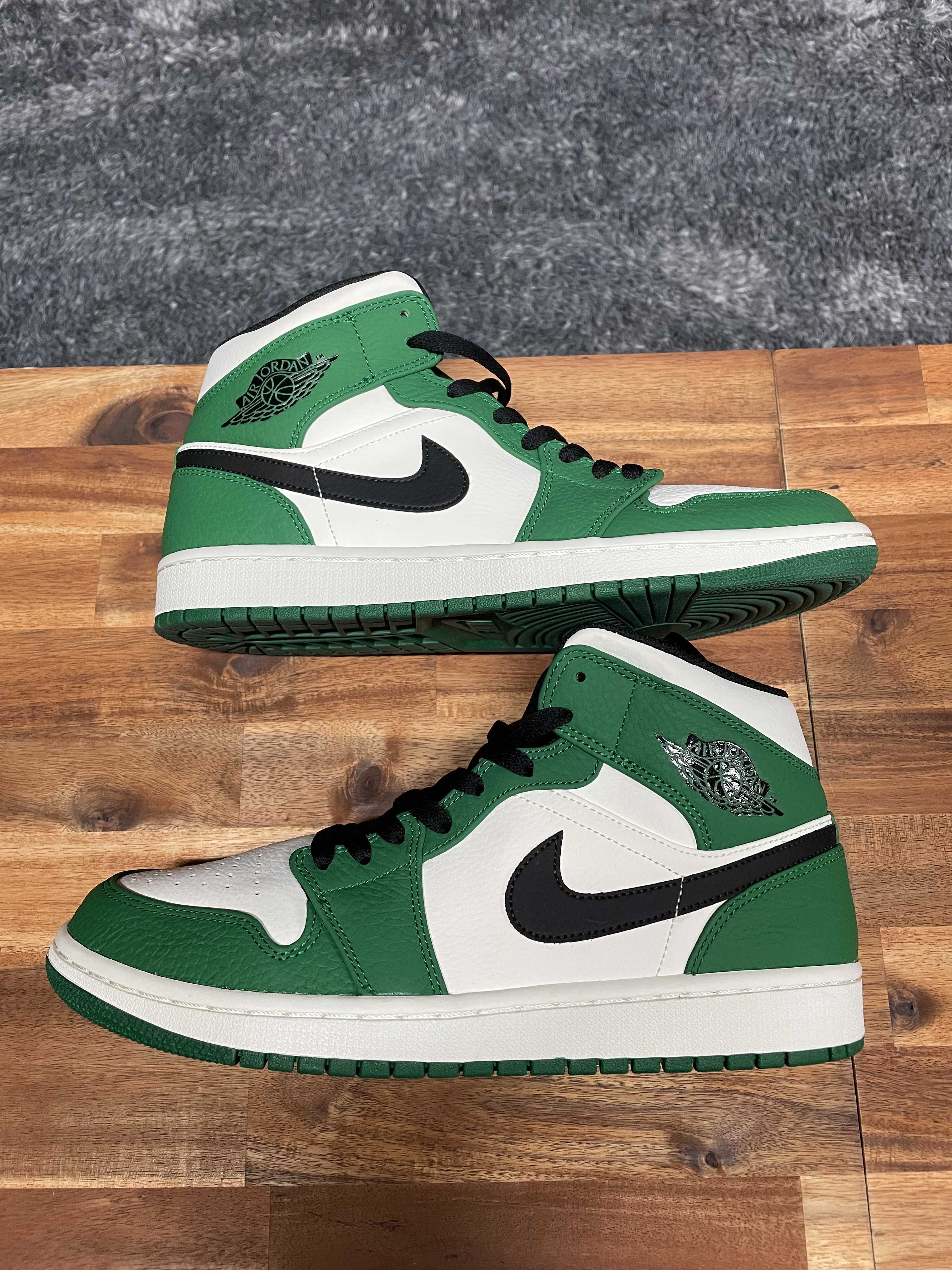 NIKE AIR JORDAN 1 MID "PINE GREEN"