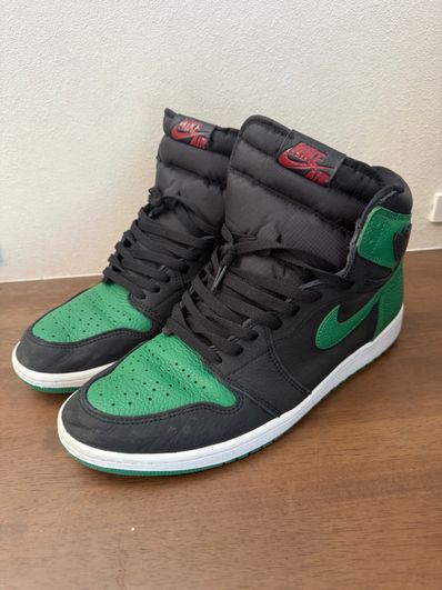 Nike Air Jordan 1 Retro High OG "Black/Pine Green" (2020)