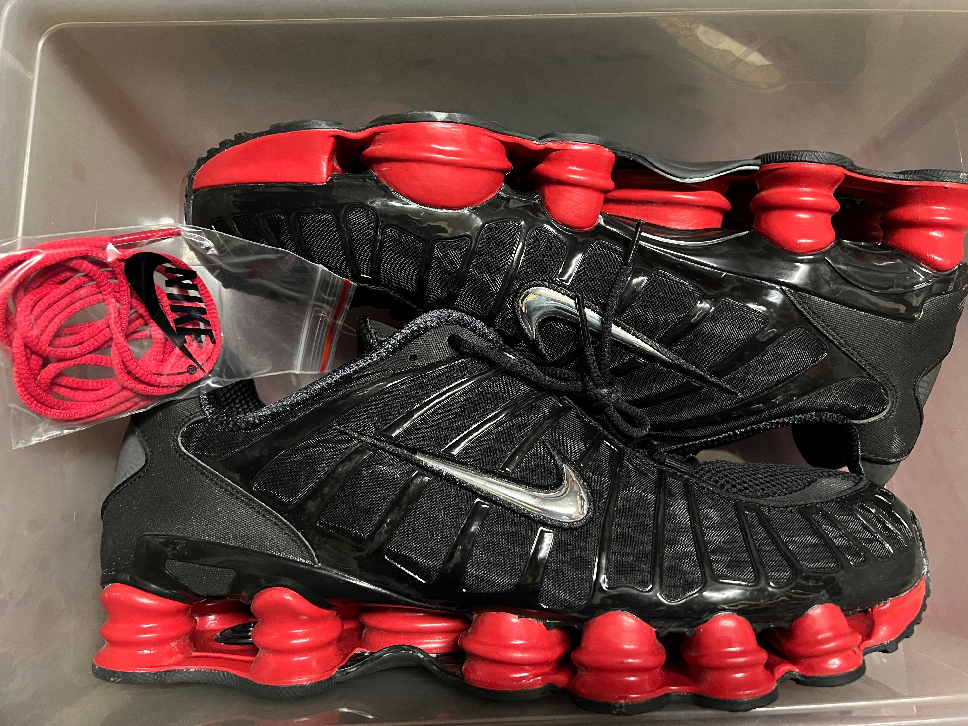 SKEPTA × NIKE SHOXTL BLACK/UNIVERCITYRED