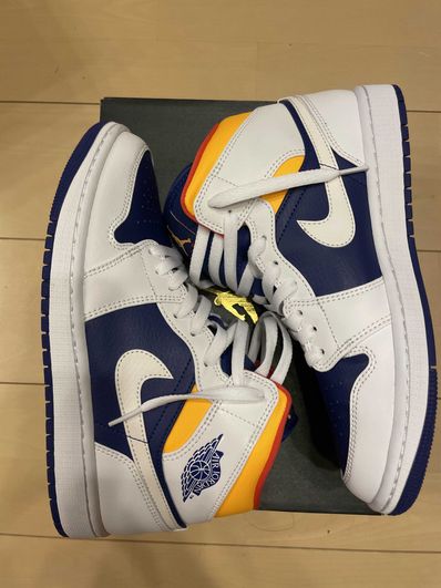 NIKE AIR JORDAN 1 MID "WHITE/NAVY/YELLOW"