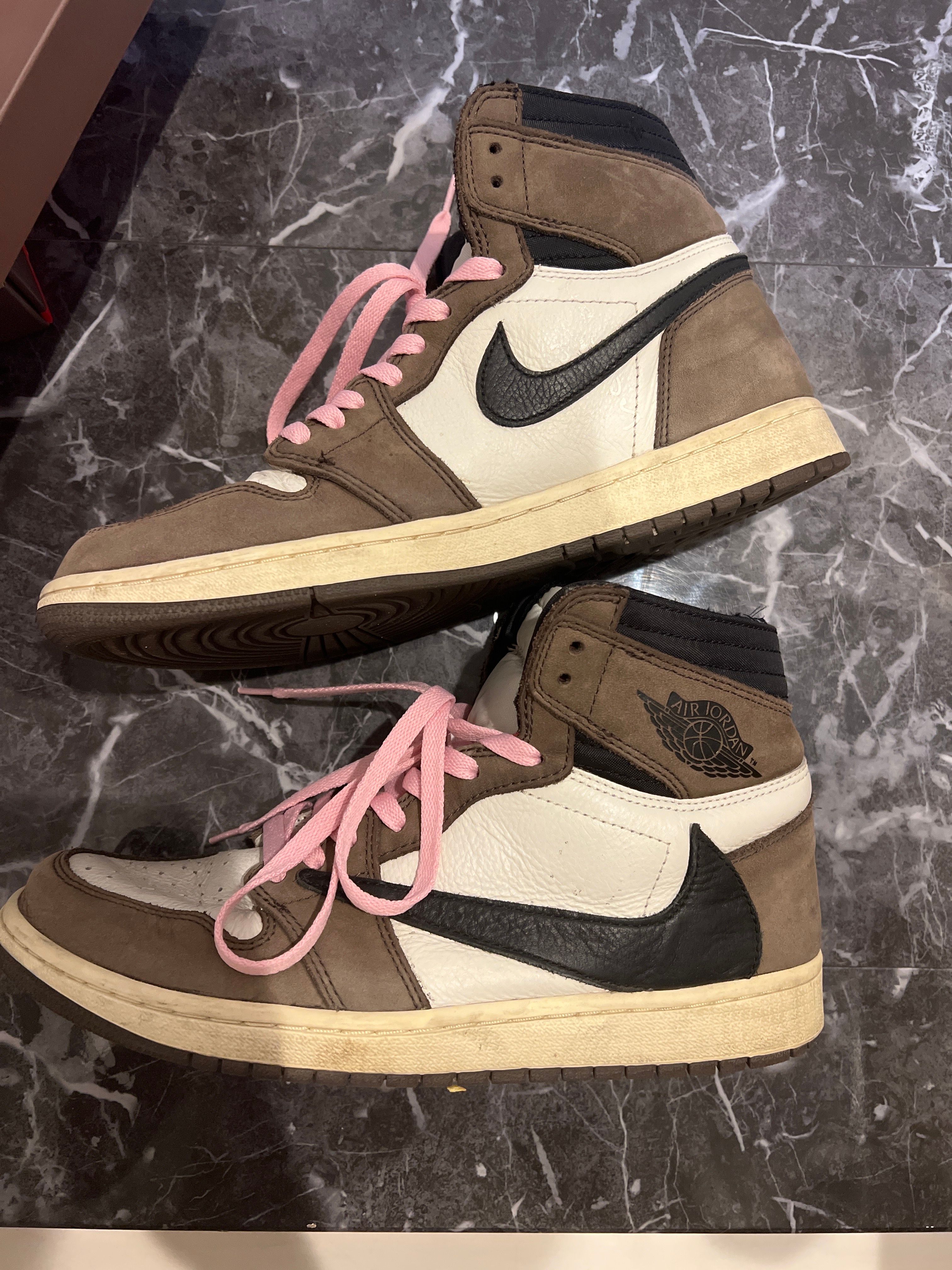 Travis Scott × Nike Air Jordan 1 Retro High OG TS SP "Sail/Dark Mocha"