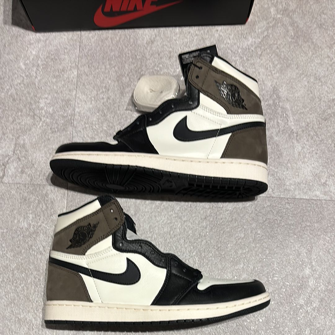 Nike Air Jordan 1 High OG "Sail/Dark Mocha/Black"