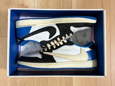 Travis Scott × fragment design × Nike Air Jordan 1 Low OG SP "Military Blue"