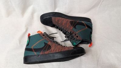 Nike SB Blazer Mid Acclimate "Noble Green"