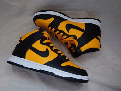 Nike Dunk High "University Gold and Black"