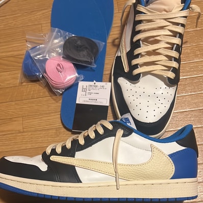 Travis Scott × fragment design × Nike Air Jordan 1 Low OG SP "Military Blue"