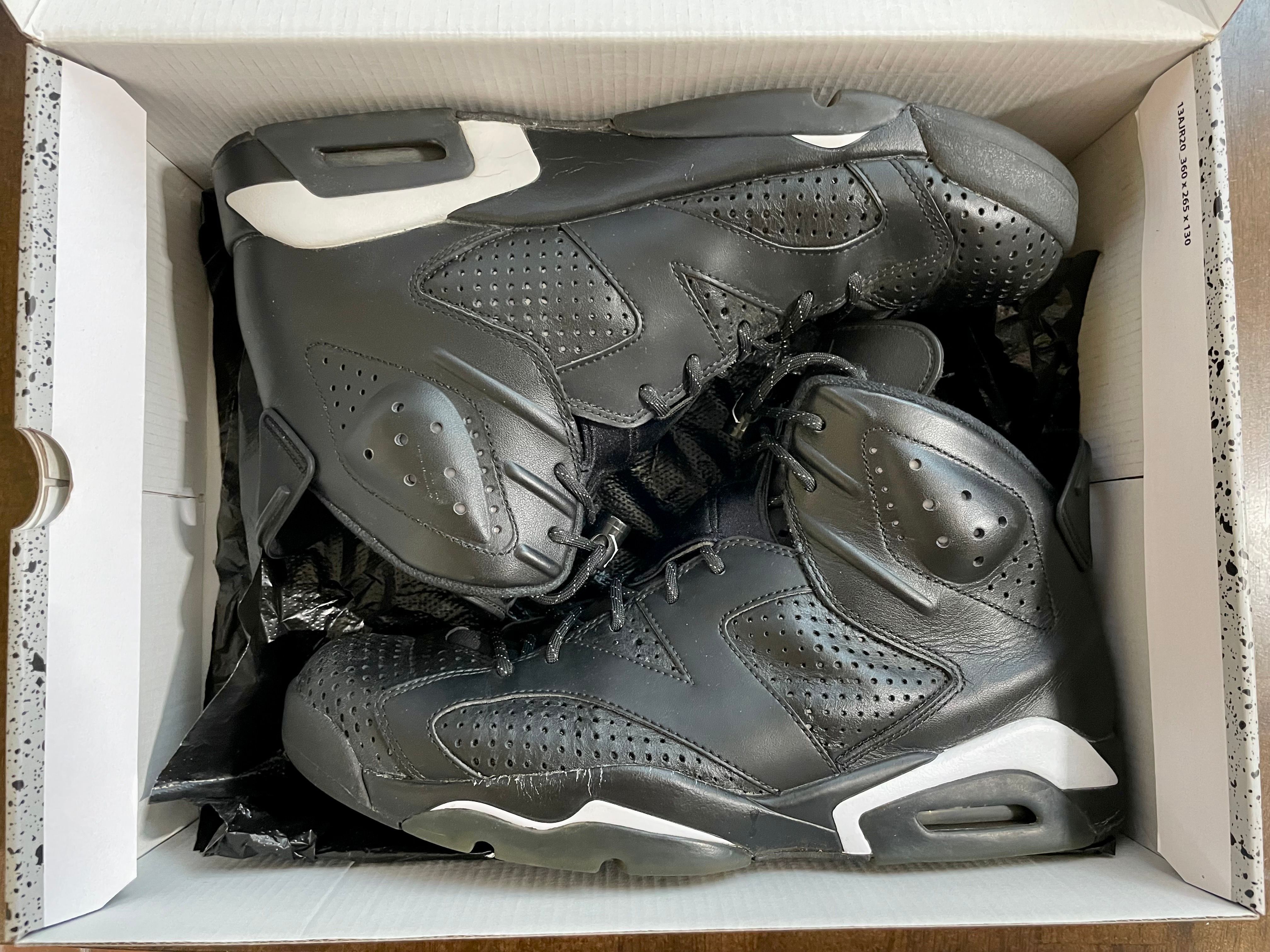 NIKE AIR JORDAN 6 RETRO "BLACK CAT"
