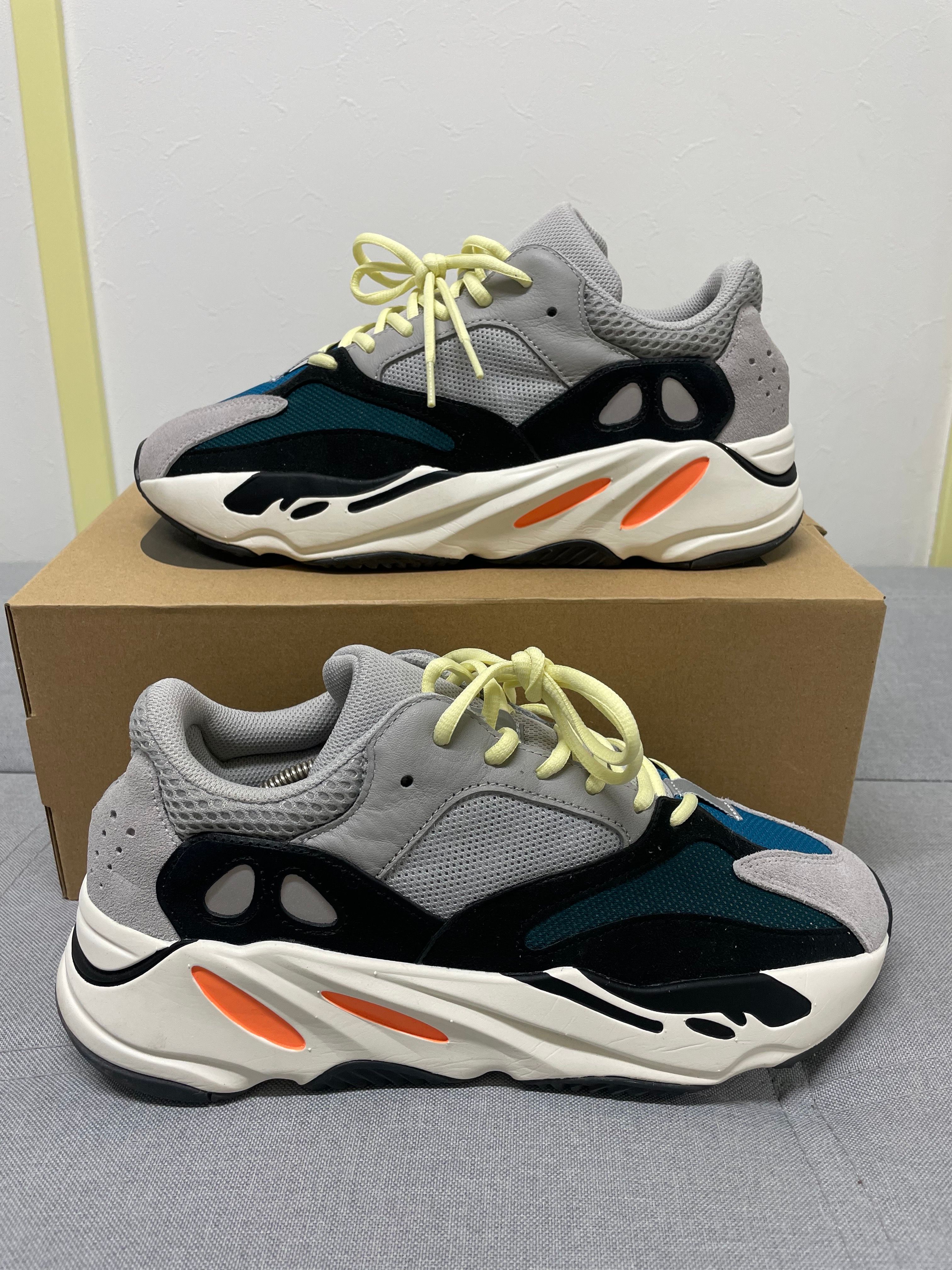 adidas YEEZY Boost 700 "Wave Runner"
