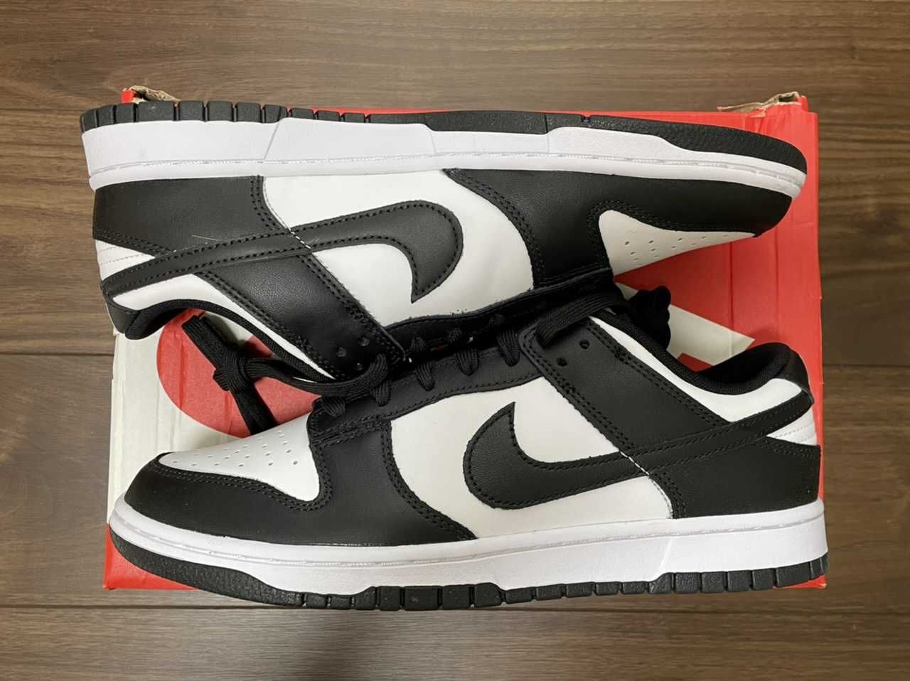 Nike Dunk Low Retro "Panda/White/Black"