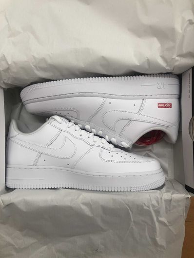 Supreme × Nike Air Force 1 Low "White"