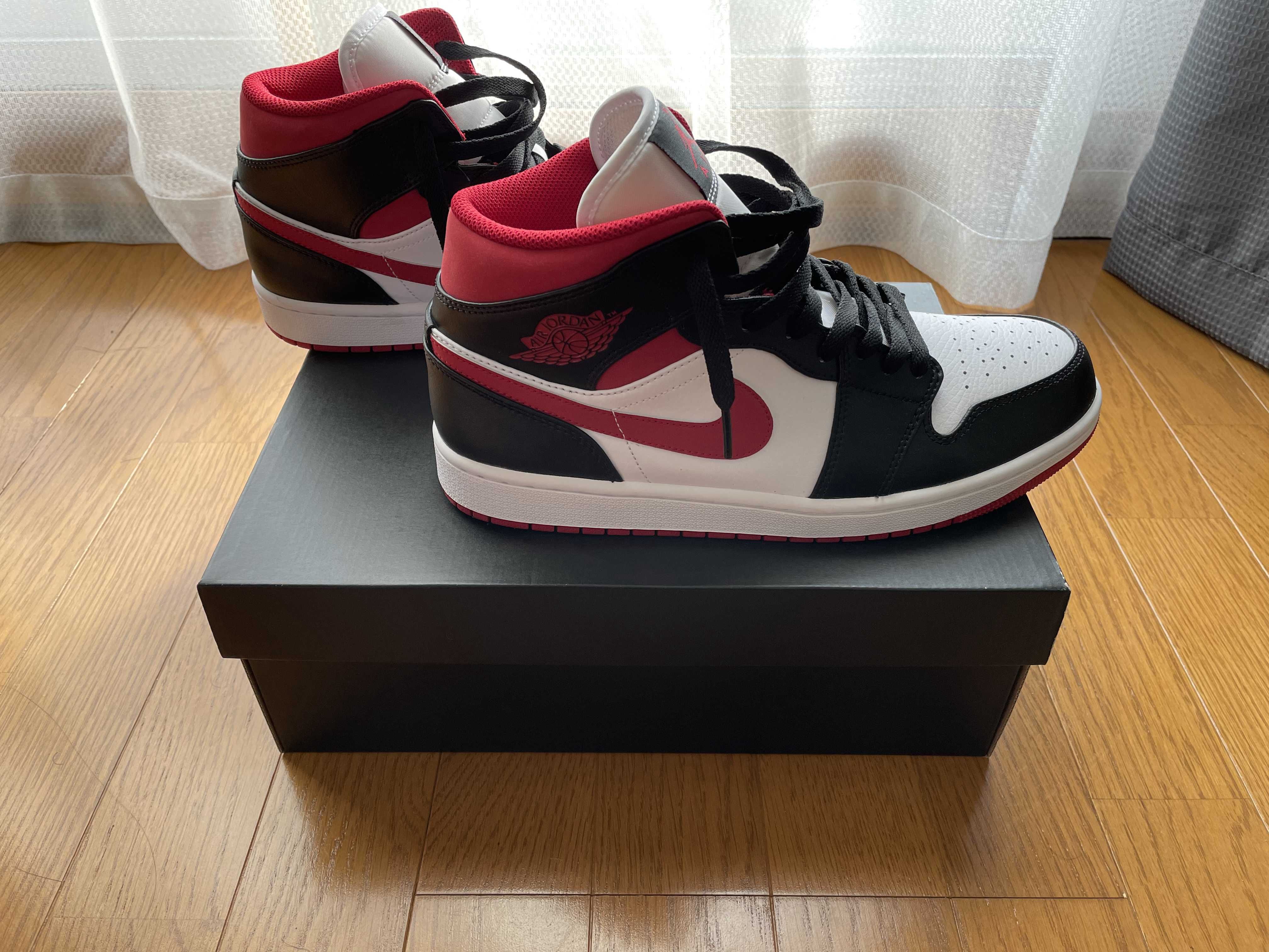 Nike Air Jordan 1 Mid "White/Gym Red Black"