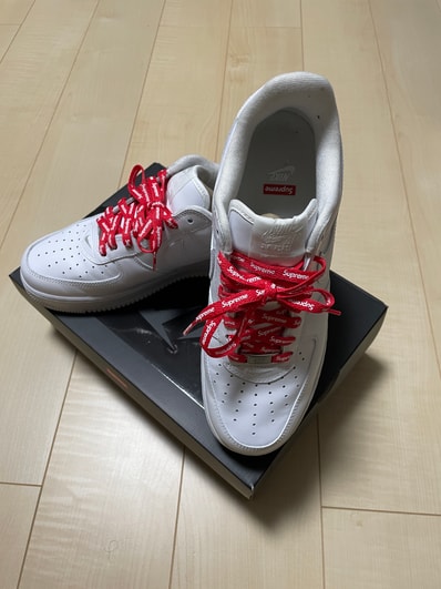 Supreme × Nike Air Force 1 Low "White"
