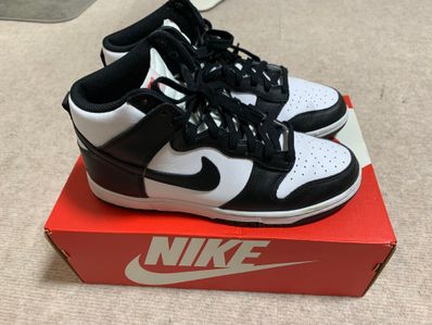 Nike Dunk High "Black and White"