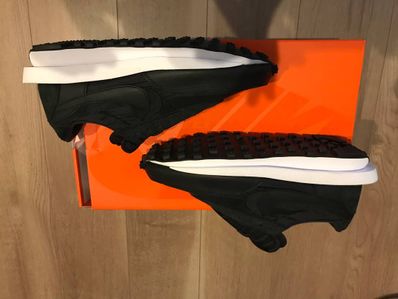 sacai × Nike LDV Waffle "Triple Black"