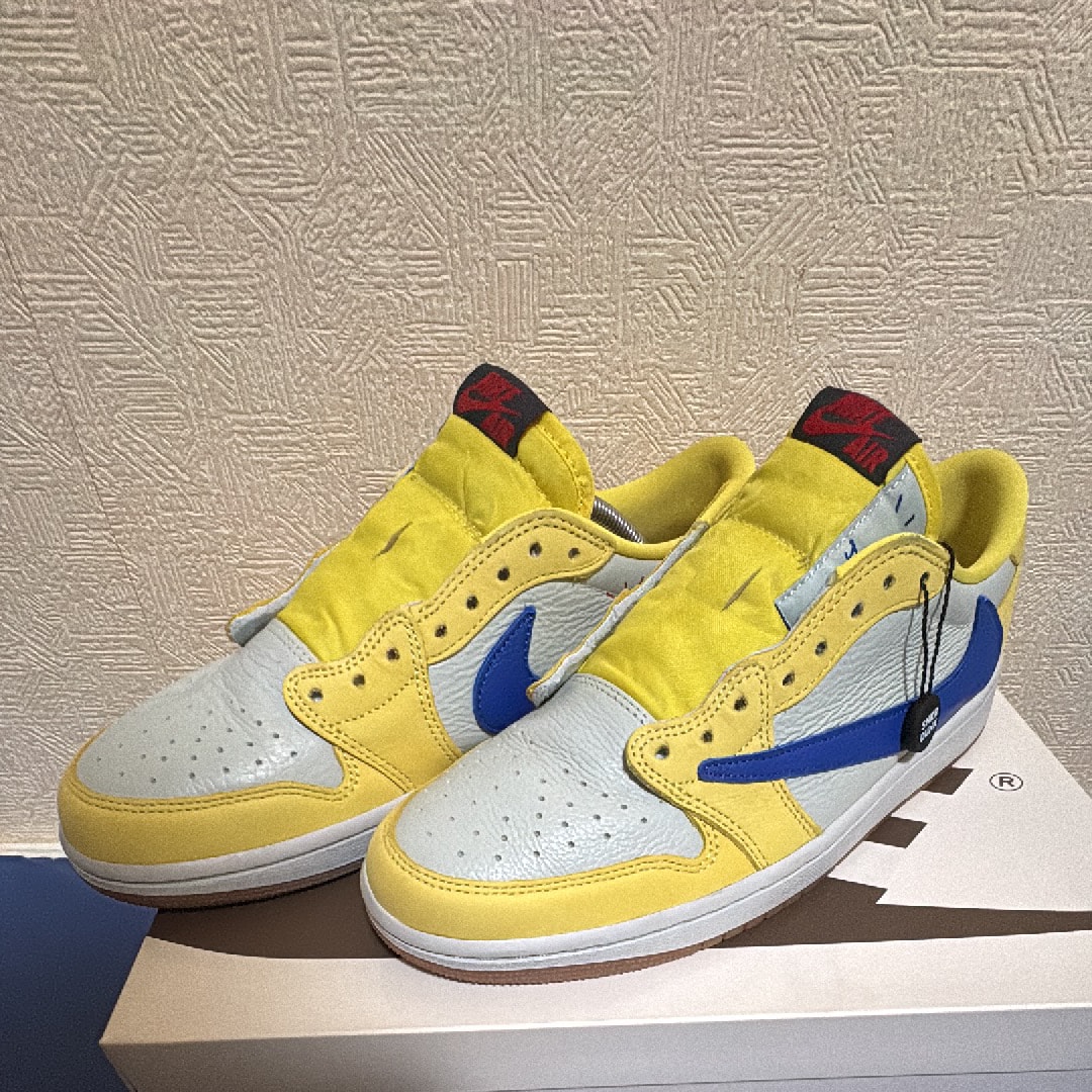Travis Scott × Nike Women's Air Jordan 1 Retro Low OG "Canary"