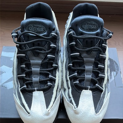 COMME des GARCONS × Nike Air Max 95 "Charcoal"