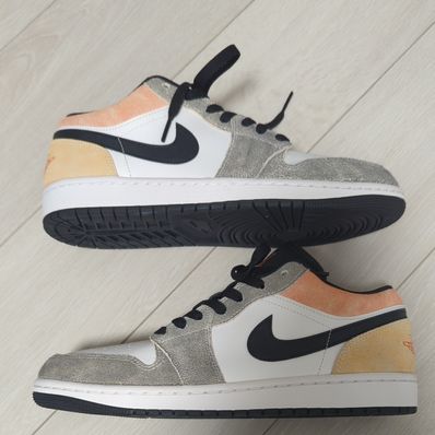 Nike Air Jordan 1 Low "Flight Club"