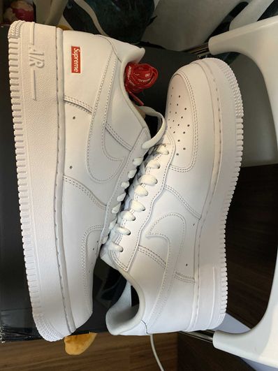 Supreme × Nike Air Force 1 Low "White"