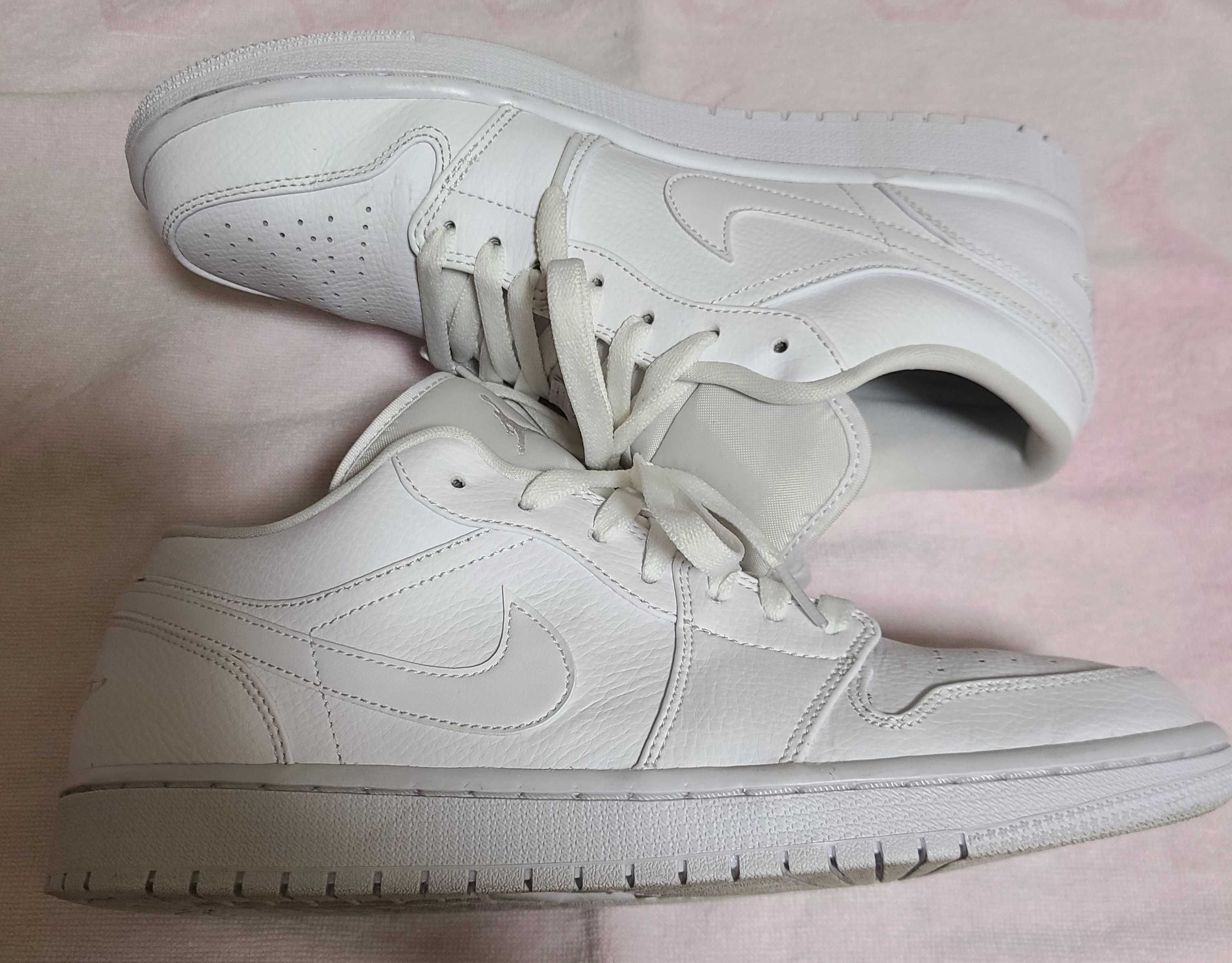 Nike Air Jordan 1 Low "Triple White" (2020)