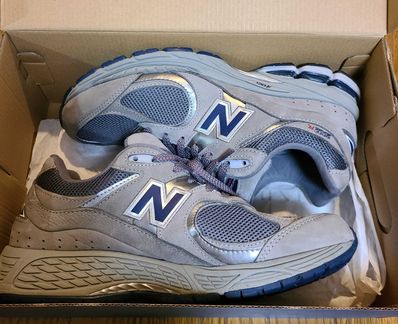 New Balance 2002R "Gray"