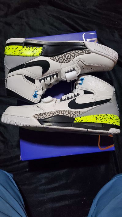 DON C × NIKE JORDAN LEGACY 312 BLACK-VOLT-VIVID BLUE
