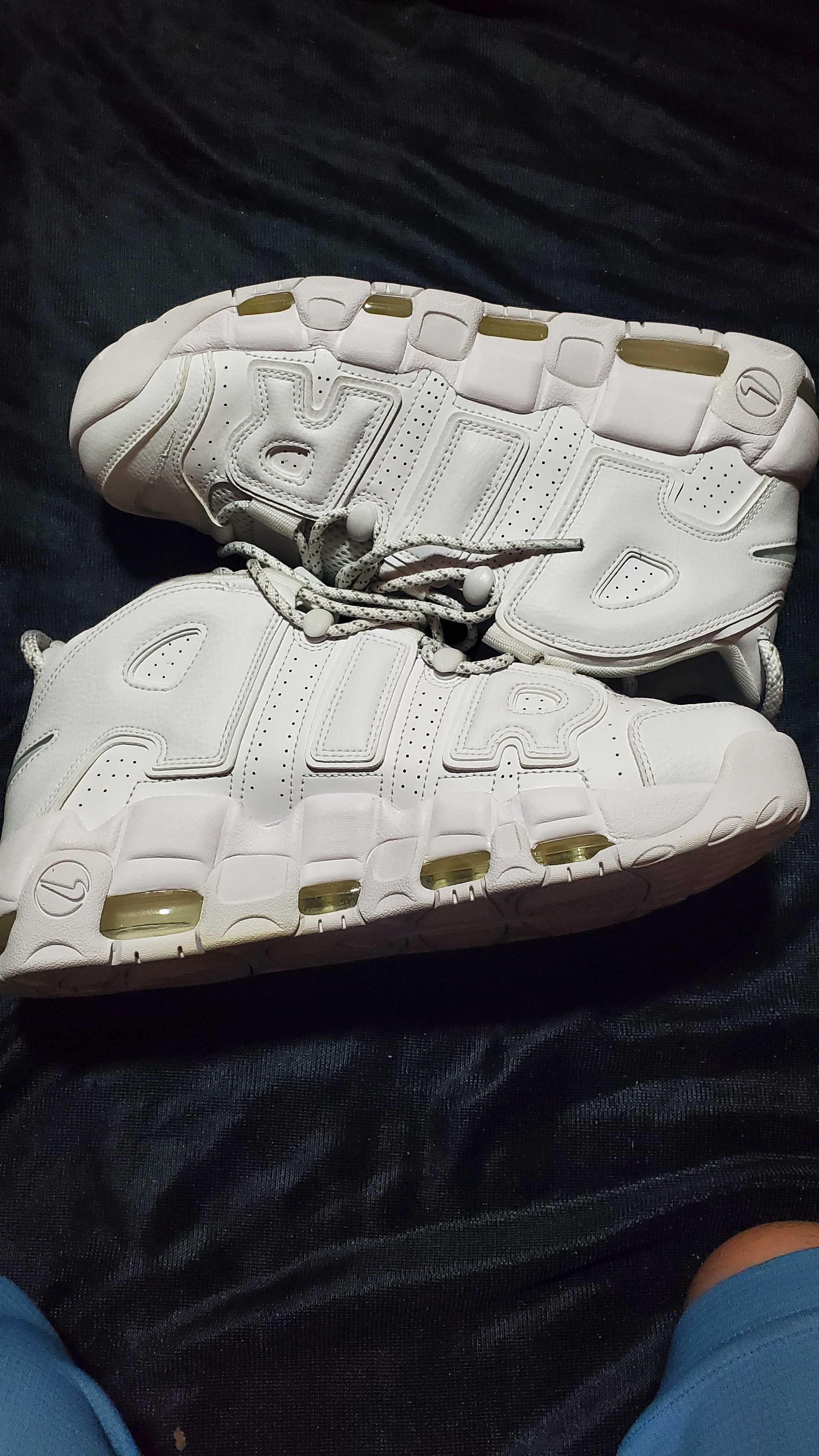 Nike Air More Uptempo '96 "Triple White" (2017) 921948-100