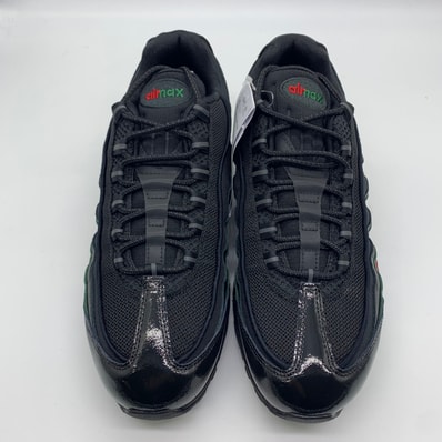 UNDEFEATED × Nike Air Max 95 SP "Black"