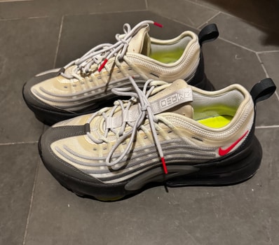 Nike Air Max Zoom 950 "London"