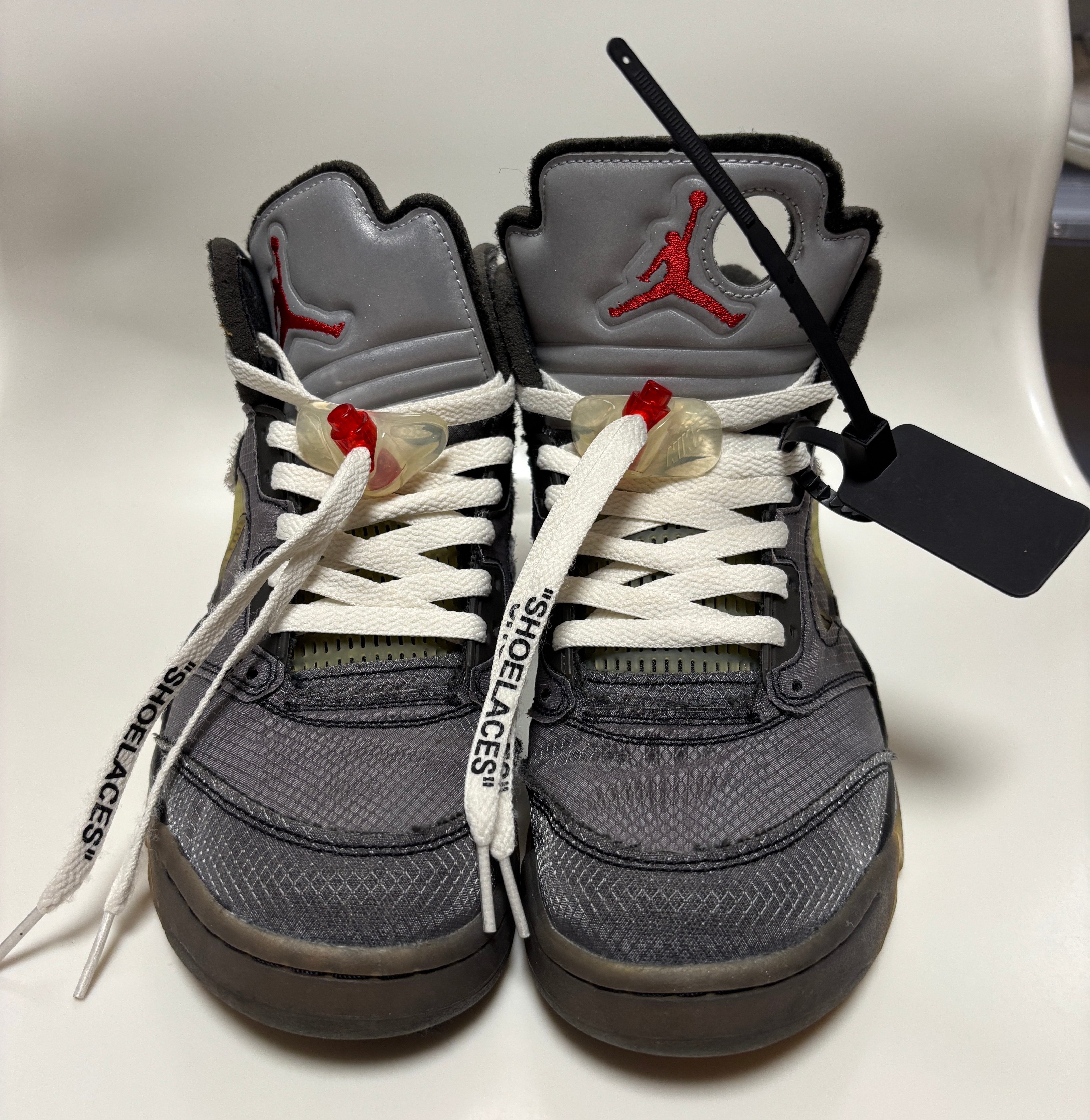 Off-White × Nike Air Jordan 5 "Black/Muslin/Fire Red"