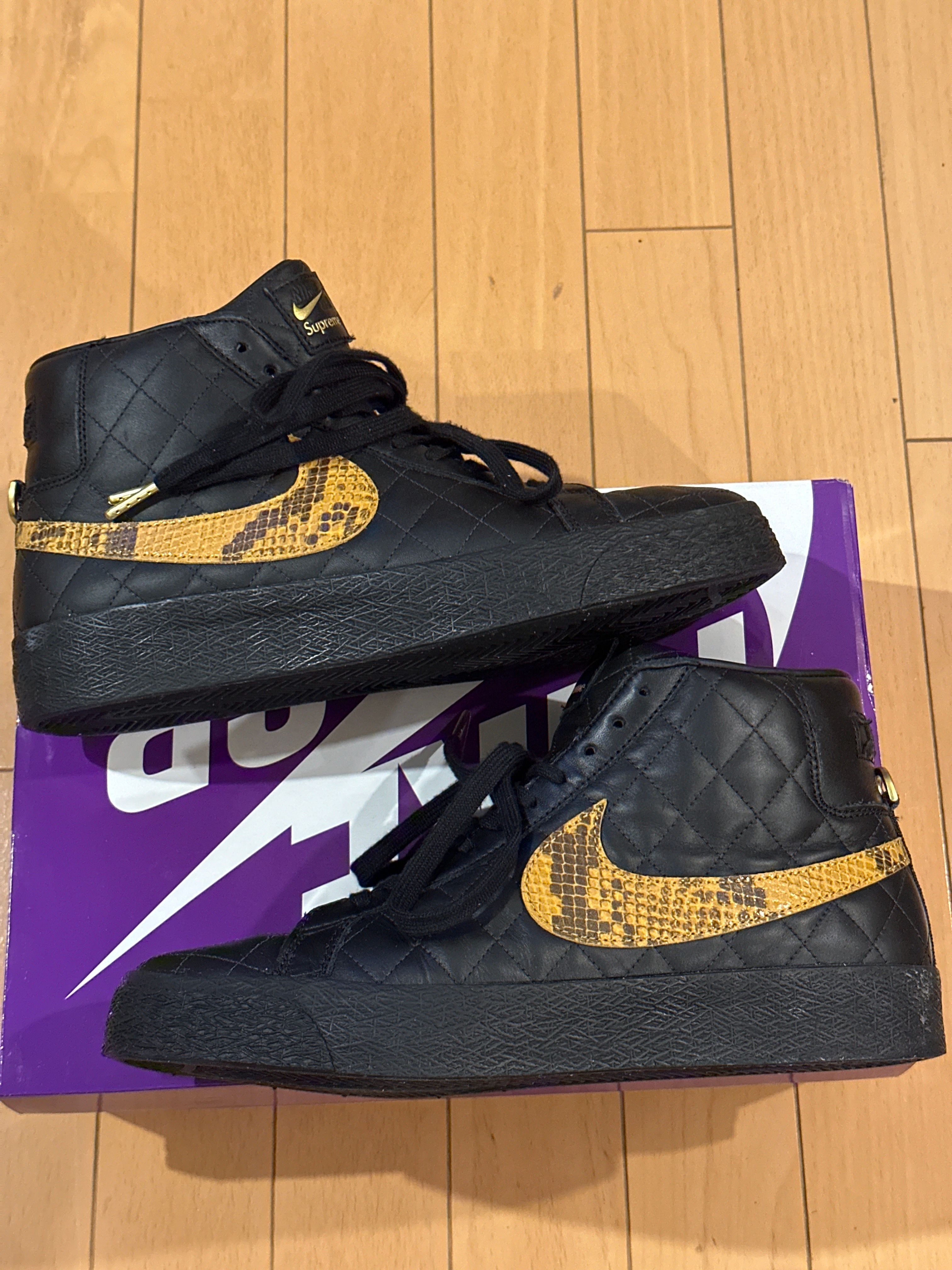 Supreme × Nike SB Blazer Mid "Black"