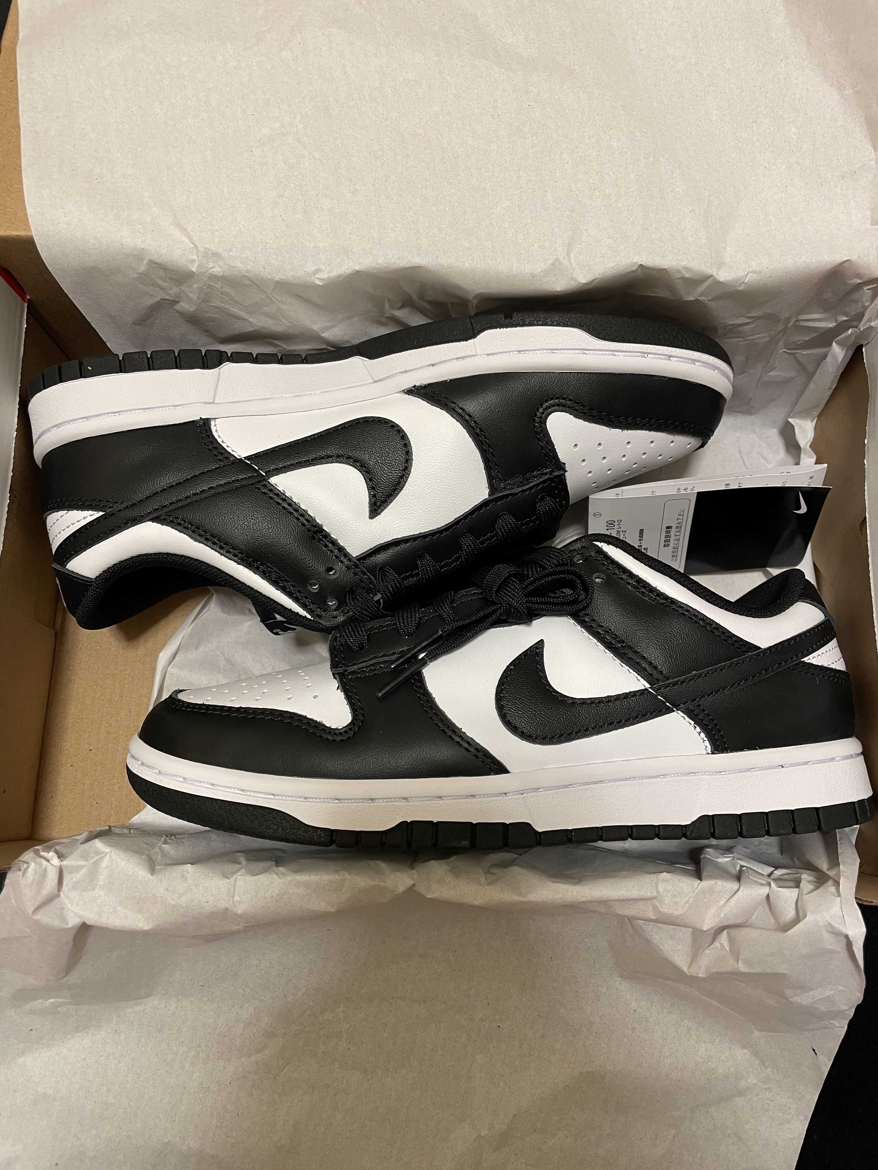 Nike Dunk Low Retro "Panda/White/Black"