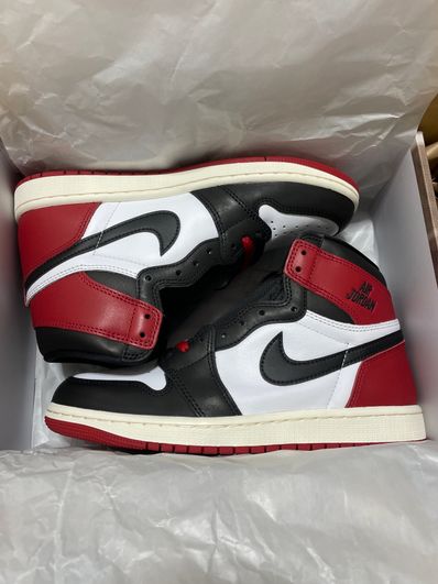 Nike Air Jordan 1 Retro High OG "Black Toe Reimagined"