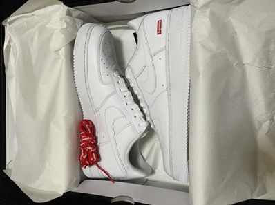 Supreme × Nike Air Force 1 Low "White"