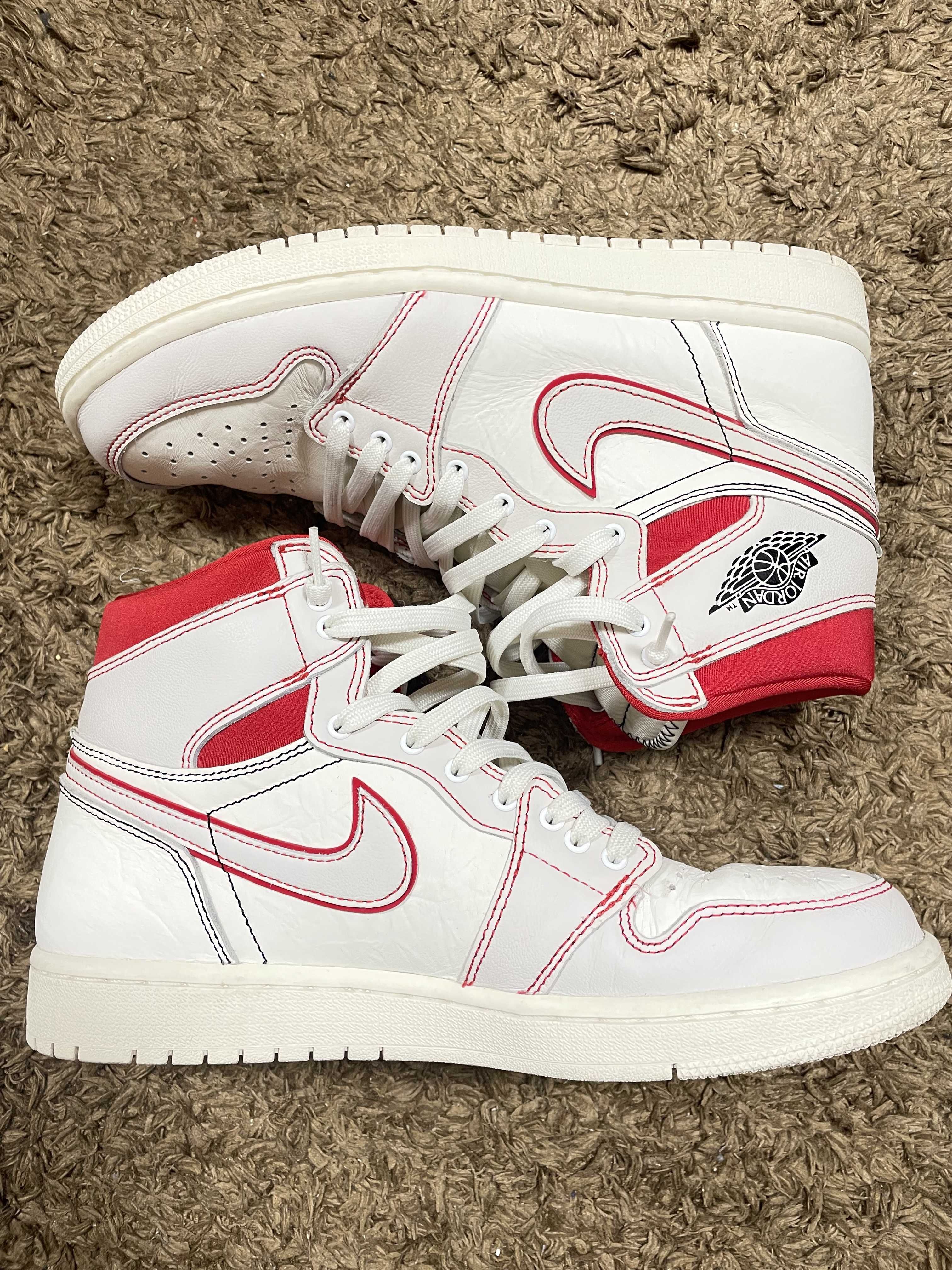 Nike Air Jordan 1 Retro High OG "Sail/University Red"     